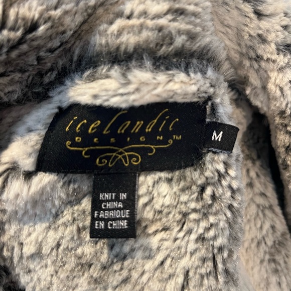 Like New ISLANDIC DESIGN beautiful coat/jacket sz M $350 - Picture 11 of 16